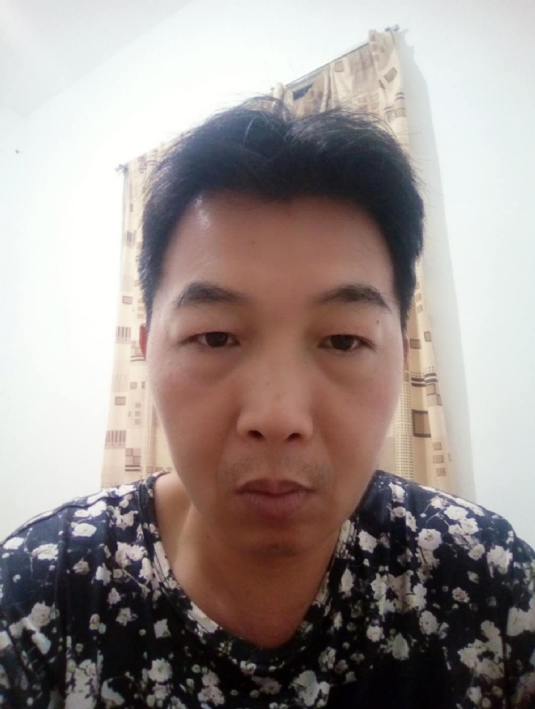 繁华哀伤的第一张照片--连江相亲网