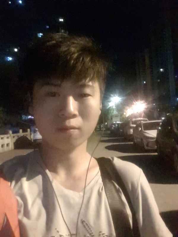流星的瞬间的第一张照片--连江相亲网