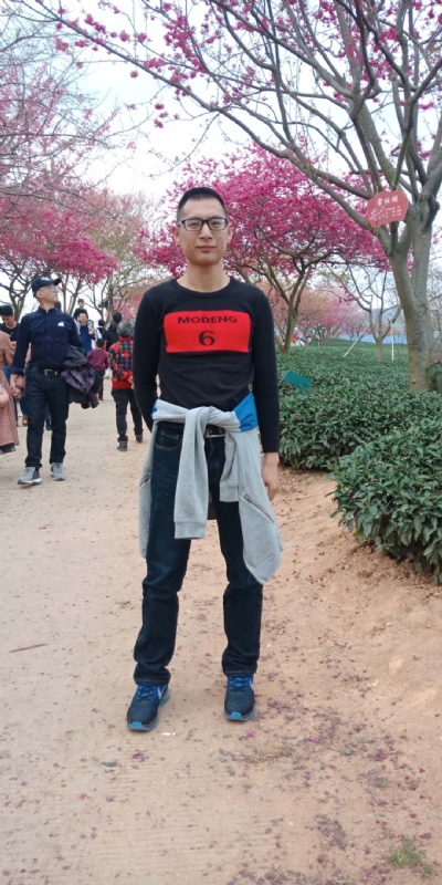小梁的第一张照片--连江相亲网