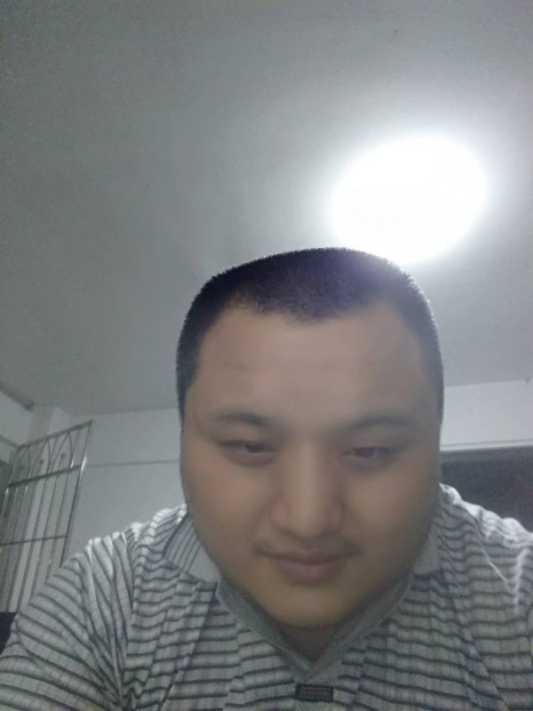 我在机场等艘船的第一张照片--连江相亲网