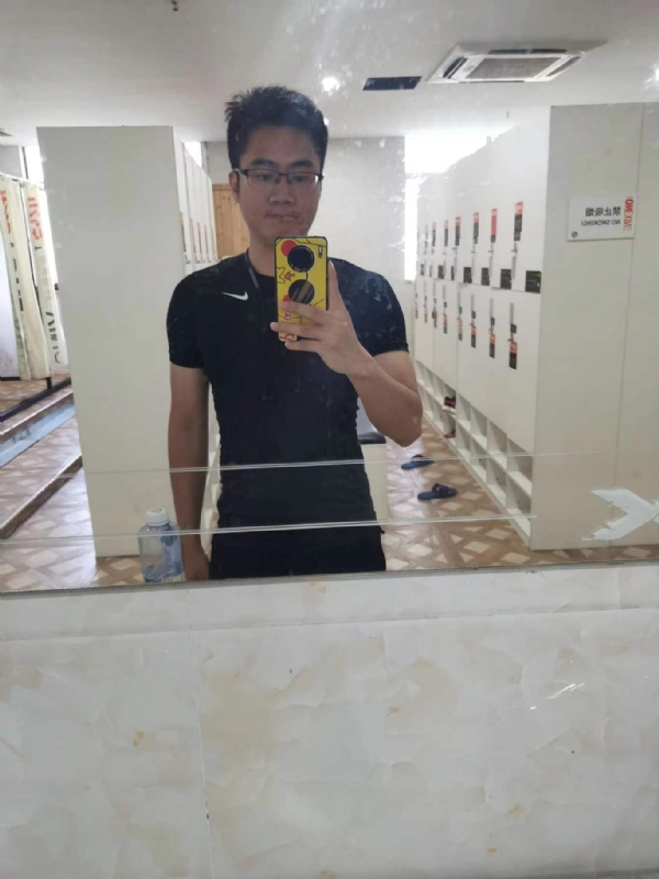 习惯发呆的第一张照片--连江相亲网